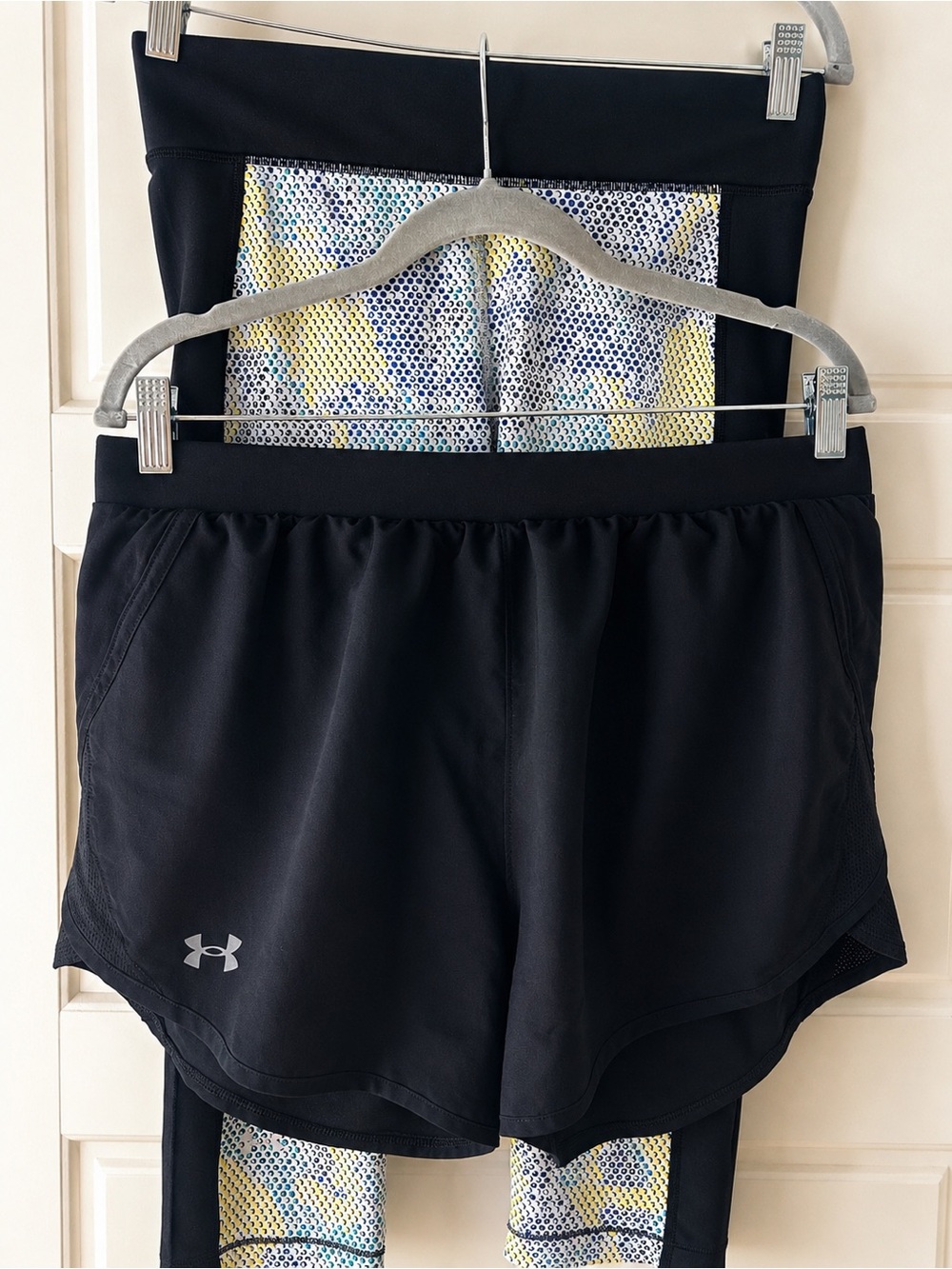 Under Armour Workout Set Shorts + Capri Leggings Size L